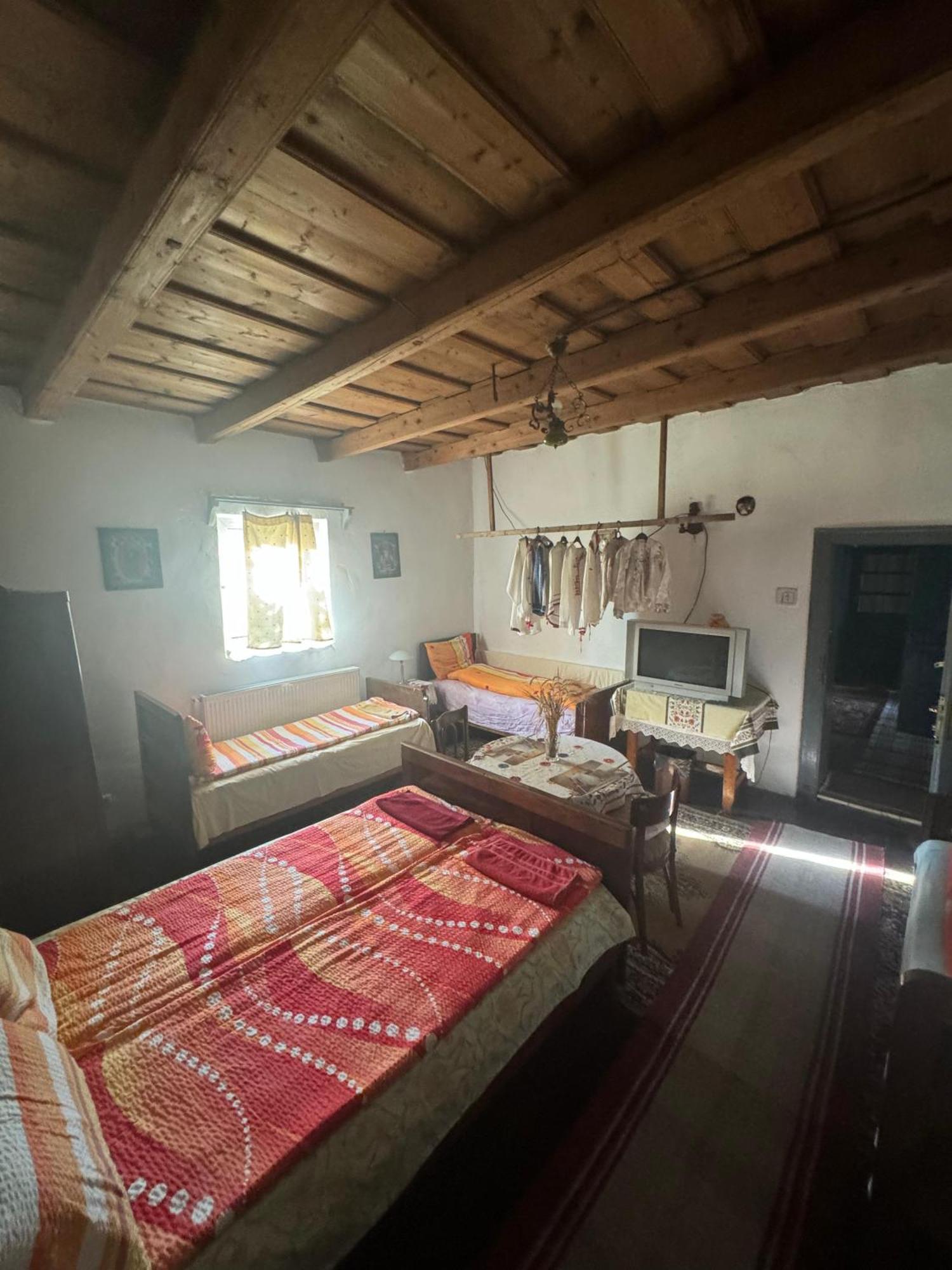 Casa Traditionala Ardeleana Madaras  Esterno foto