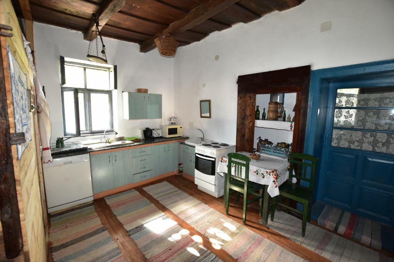 Casa Traditionala Ardeleana Madaras  Esterno foto